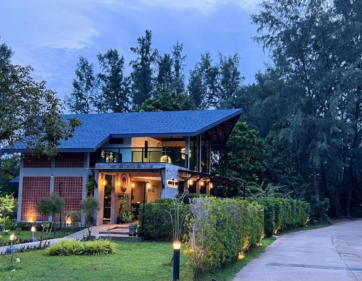 Hotel The Mantra Navi Ko Lanta Zewnętrze zdjęcie
