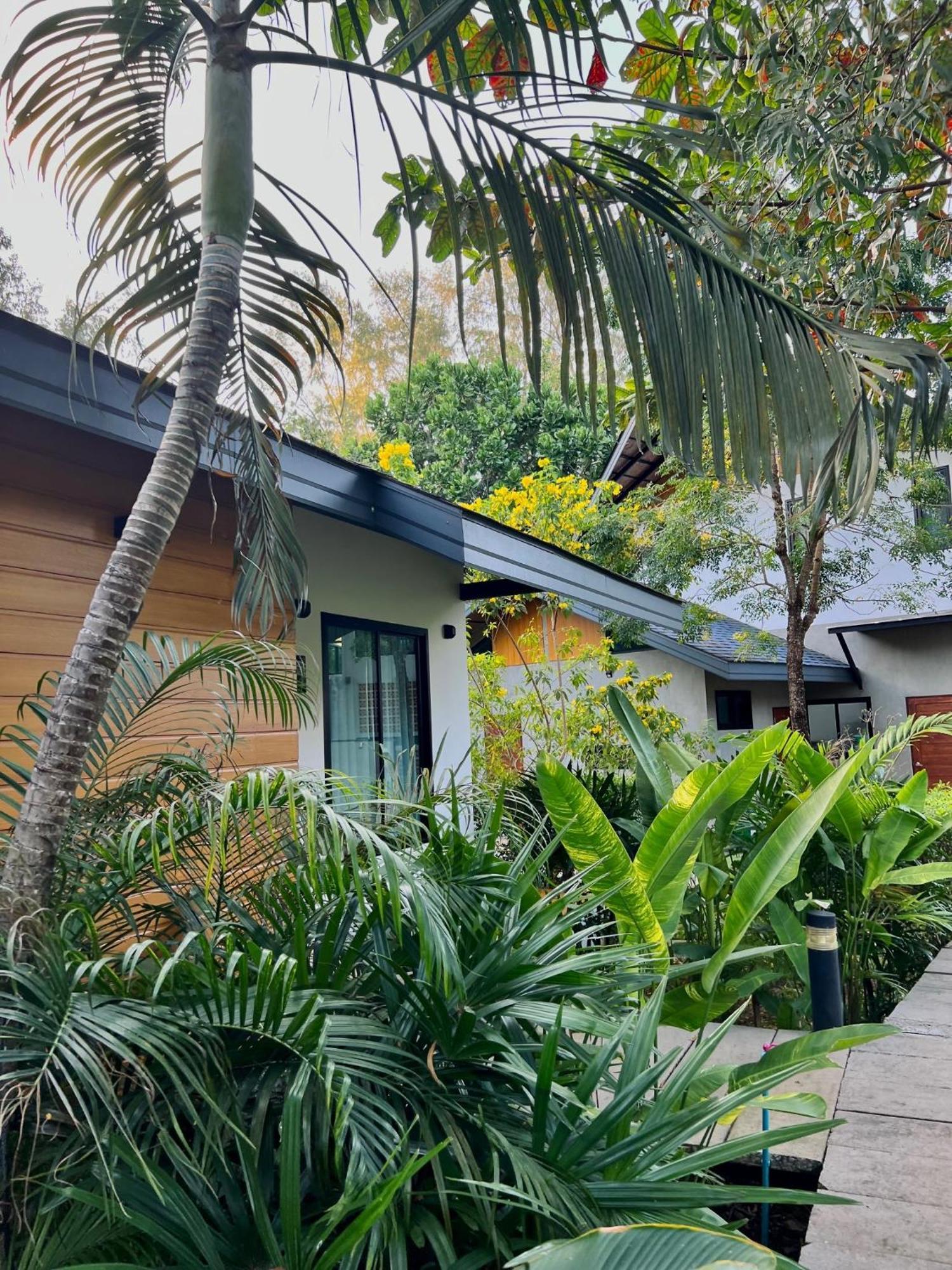 Hotel The Mantra Navi Ko Lanta Zewnętrze zdjęcie